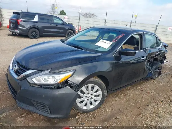 1N4AL3AP7HN322938 2017 NISSAN ALTIMA - Image 2