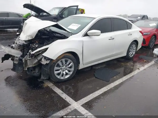 1N4AL3AP7HN323393 2017 NISSAN ALTIMA - Image 2