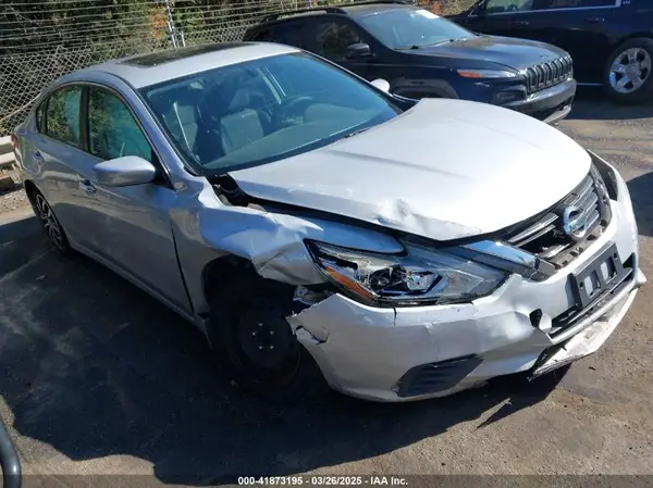 1N4AL3AP7HN326973 2017 NISSAN ALTIMA - Image 1