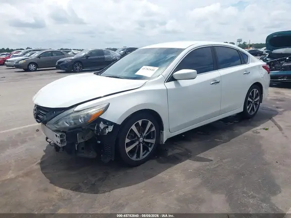 1N4AL3AP7HN330344 2017 NISSAN ALTIMA - Image 2
