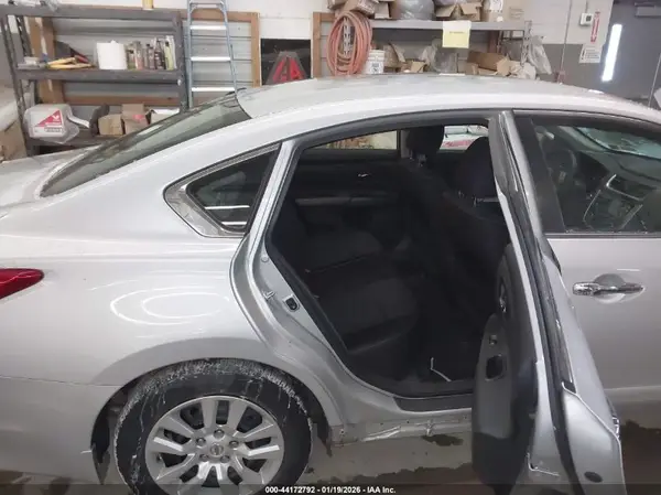 1N4AL3AP7HN330540 2017 NISSAN ALTIMA - Image 8
