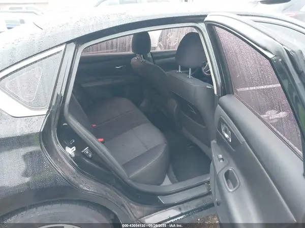 1N4AL3AP7HN330733 2017 NISSAN ALTIMA - Image 8