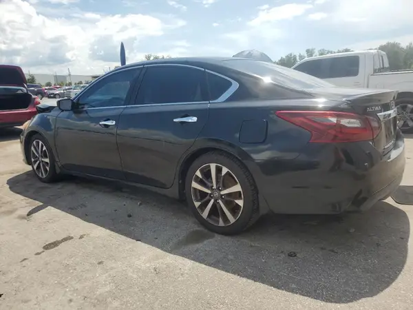 1N4AL3AP7HN331378 2017 NISSAN ALTIMA - Image 2