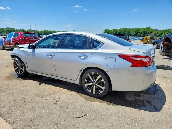 1N4AL3AP7HN332806 2017 NISSAN ALTIMA - Image 2
