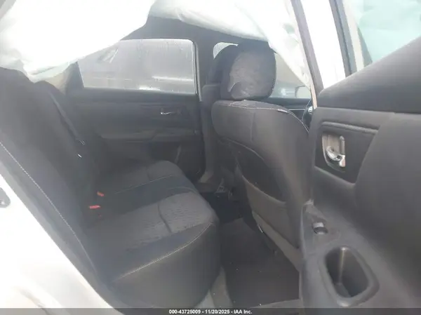 1N4AL3AP7HN333485 2017 NISSAN ALTIMA - Image 8