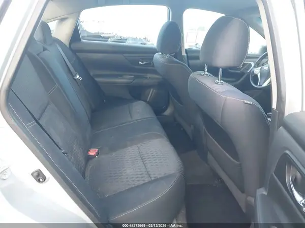 1N4AL3AP7HN335754 2017 NISSAN ALTIMA - Image 8