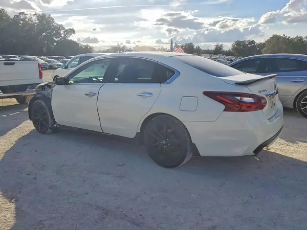 1N4AL3AP7HN336709 2017 NISSAN ALTIMA - Image 2