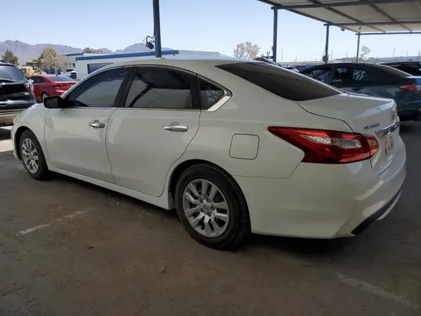 1N4AL3AP7HN336807 2017 NISSAN ALTIMA - Image 2