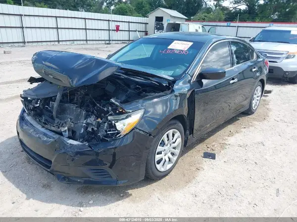 1N4AL3AP7HN337455 2017 NISSAN ALTIMA - Image 2