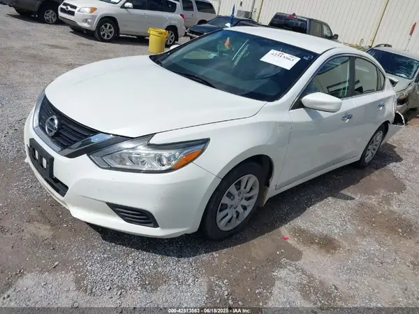 1N4AL3AP7HN338539 2017 NISSAN ALTIMA - Image 2