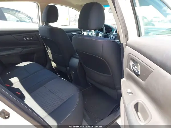 1N4AL3AP7HN338721 2017 NISSAN ALTIMA - Image 8