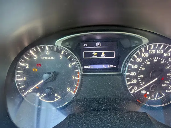 1N4AL3AP7HN338797 2017 NISSAN ALTIMA - Image 8