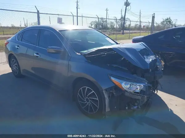 1N4AL3AP7HN340713 2017 NISSAN ALTIMA - Image 1