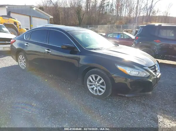 1N4AL3AP7HN340825 2017 NISSAN ALTIMA - Image 1
