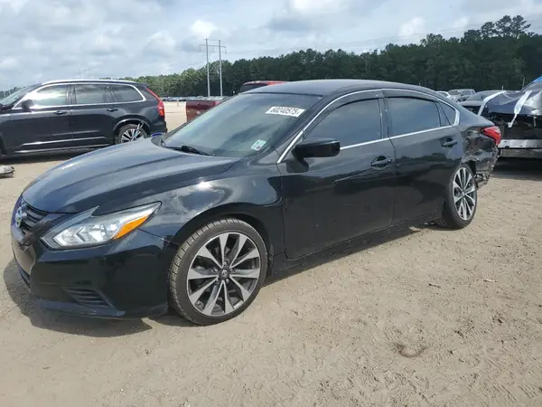 1N4AL3AP7HN341375 2017 NISSAN ALTIMA - Image 1