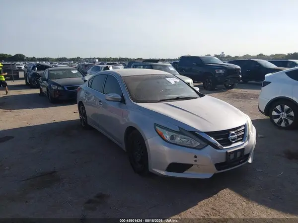 1N4AL3AP7HN341599 2017 NISSAN ALTIMA - Image 1