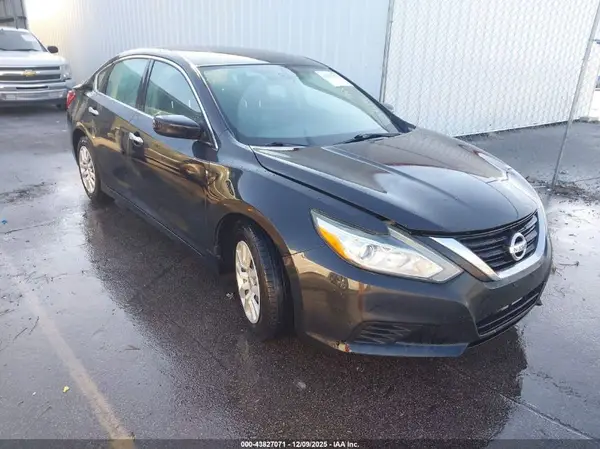 1N4AL3AP7HN341716 2017 NISSAN ALTIMA - Image 1