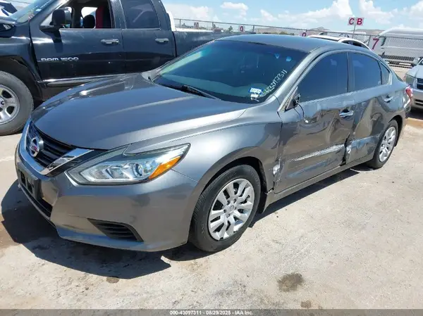 1N4AL3AP7HN342588 2017 NISSAN ALTIMA - Image 2