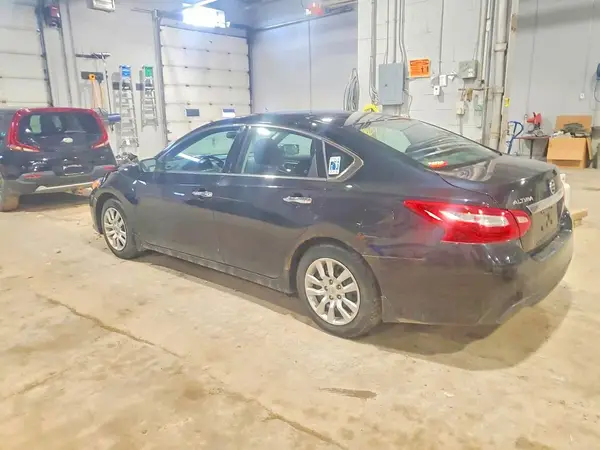 1N4AL3AP7HN343417 2017 NISSAN ALTIMA - Image 2