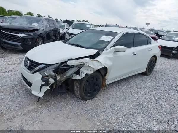 1N4AL3AP7HN344115 2017 NISSAN ALTIMA - Image 2