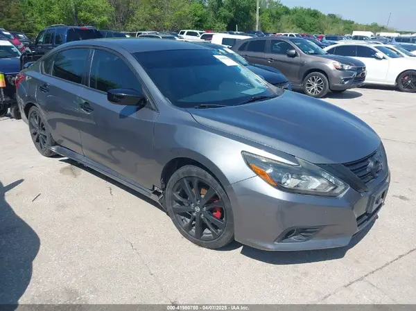 1N4AL3AP7HN345376 2017 NISSAN ALTIMA - Image 1