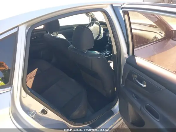 1N4AL3AP7HN345958 2017 NISSAN ALTIMA - Image 8
