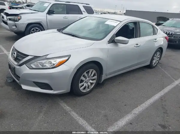 1N4AL3AP7HN346396 2017 NISSAN ALTIMA - Image 2