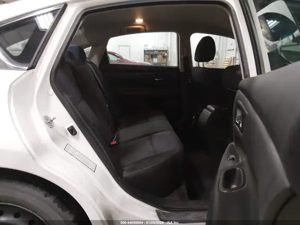 1N4AL3AP7HN348634 2017 NISSAN ALTIMA - Image 8