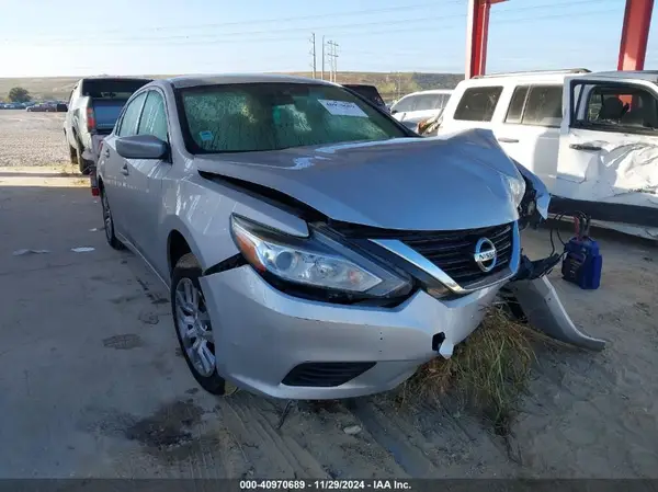 1N4AL3AP7HN350979 2017 NISSAN ALTIMA - Image 1