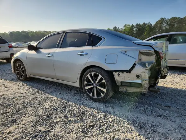 1N4AL3AP7HN351582 2017 NISSAN ALTIMA - Image 2