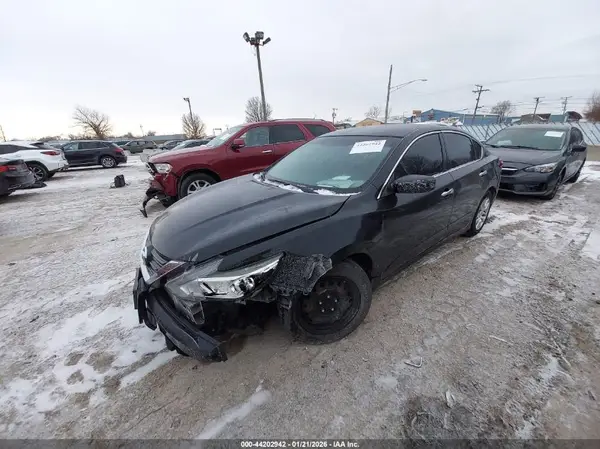 1N4AL3AP7HN360735 2017 NISSAN ALTIMA - Image 2