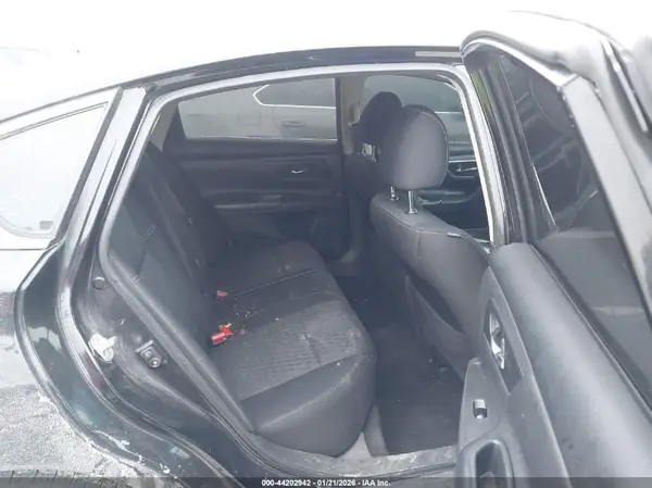 1N4AL3AP7HN360735 2017 NISSAN ALTIMA - Image 8
