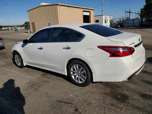 1N4AL3AP7HN360881 2017 NISSAN ALTIMA - Image 2