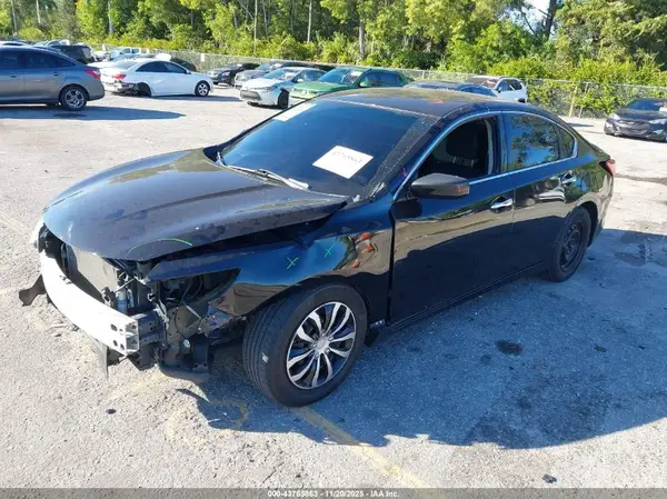 1N4AL3AP7HN364008 2017 NISSAN ALTIMA - Image 2