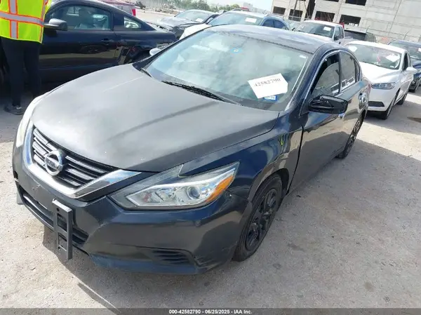 1N4AL3AP7HN364283 2017 NISSAN ALTIMA - Image 2