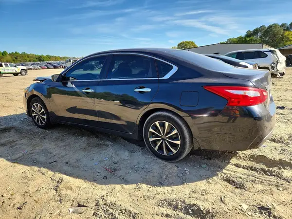 1N4AL3AP7HN365286 2017 NISSAN ALTIMA - Image 2