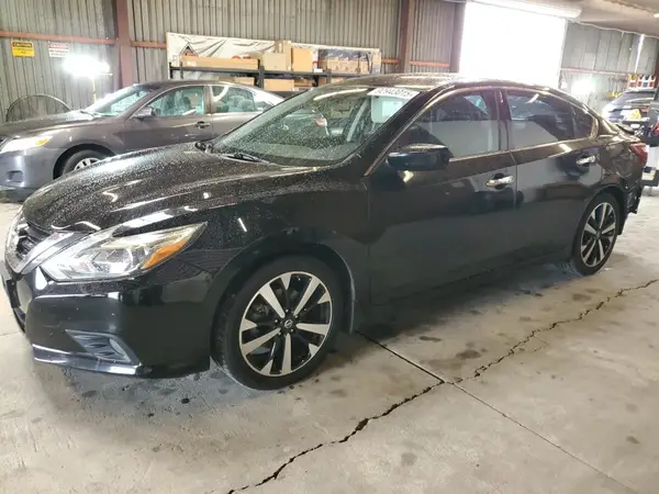 1N4AL3AP7JC100580 2018 NISSAN ALTIMA - Image 1