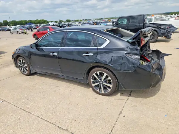 1N4AL3AP7JC100742 2018 NISSAN ALTIMA - Image 2