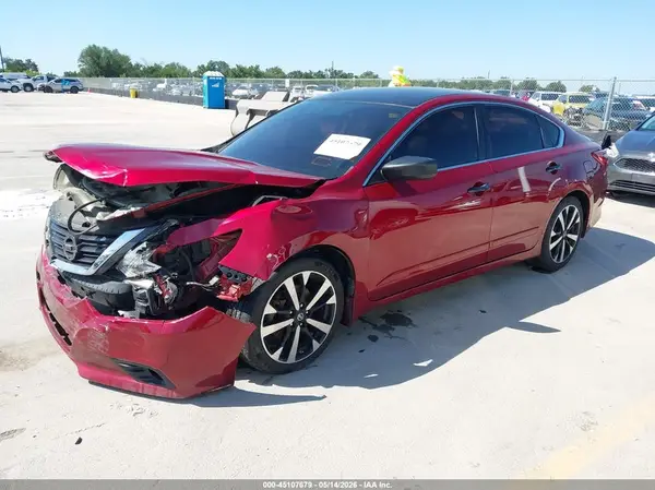 1N4AL3AP7JC102412 2018 NISSAN ALTIMA - Image 2