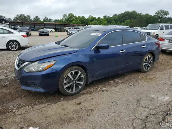 1N4AL3AP7JC105018 2018 NISSAN ALTIMA - Image 1