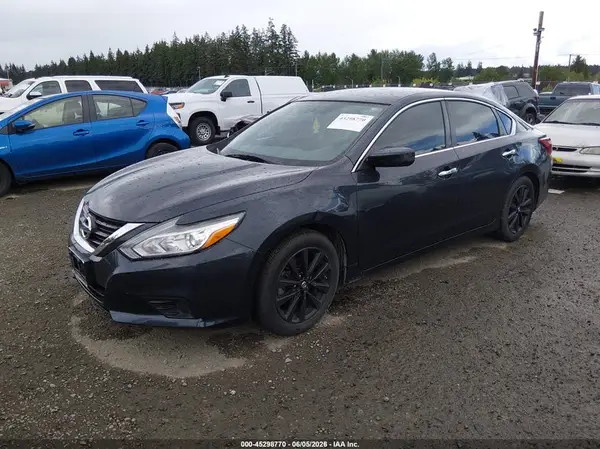 1N4AL3AP7JC107254 2018 NISSAN ALTIMA - Image 2