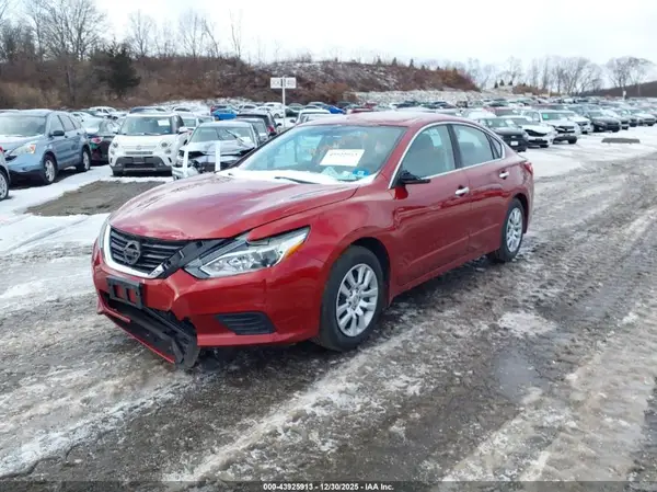 1N4AL3AP7JC107366 2018 NISSAN ALTIMA - Image 2