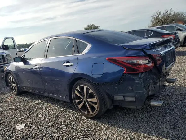 1N4AL3AP7JC109425 2018 NISSAN ALTIMA - Image 2