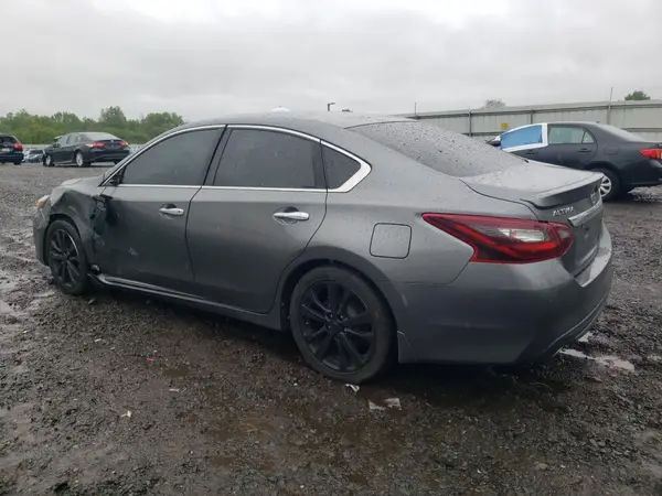 1N4AL3AP7JC110686 2018 NISSAN ALTIMA - Image 2