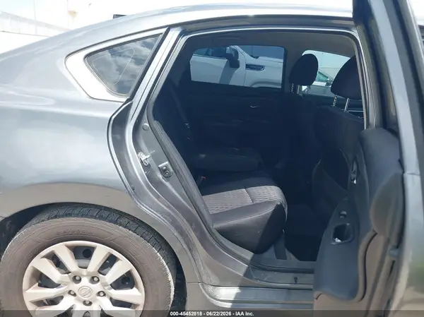 1N4AL3AP7JC111322 2018 NISSAN ALTIMA - Image 8