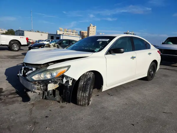 1N4AL3AP7JC113135 2018 NISSAN ALTIMA - Image 1