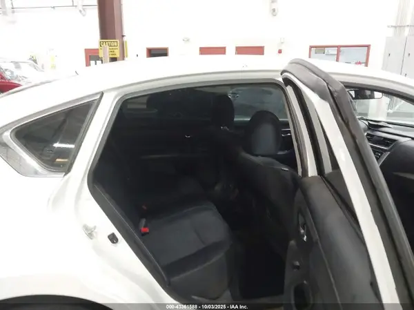 1N4AL3AP7JC116973 2018 NISSAN ALTIMA - Image 8