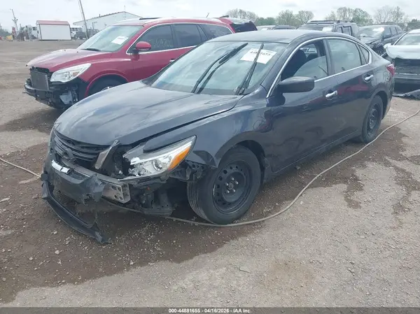 1N4AL3AP7JC120537 2018 NISSAN ALTIMA - Image 2