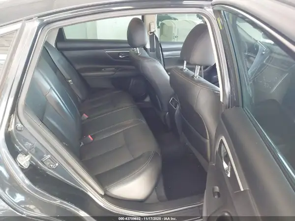 1N4AL3AP7JC121428 2018 NISSAN ALTIMA - Image 8