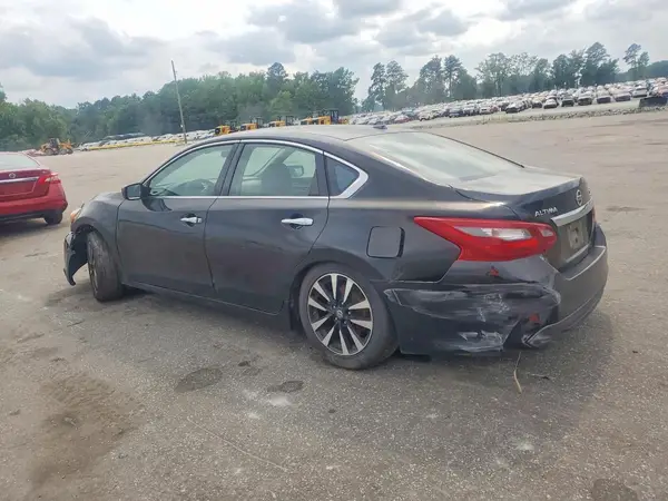 1N4AL3AP7JC121638 2018 NISSAN ALTIMA - Image 2